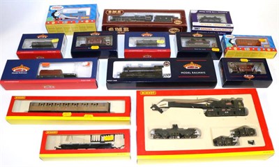 Lot 3298 - Various OO Gauge Locomotives And Rolling Stock Bachmann 32275 LNER 2-6-0 Class K3 DCC Ready; Hornby