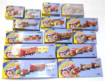 Lot 3465 - Corgi Chipperfield's Circus 97885 Scammell Highwayman Trailer & Caravan, 97888 Foden closed...