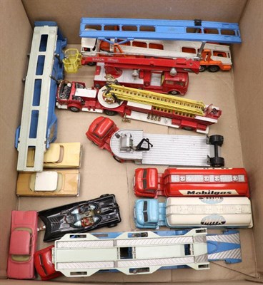 Lot 3507 - Corgi Bedford S Type Commercial Vehicles Car transporter, Low loader, Milk tanker and Mobilgas...