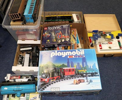 Lot 3528 - Playmobil RC Train Set (boxed) Lego 8443 Technic set, Bachmann N Gauge Union Pacific set and...