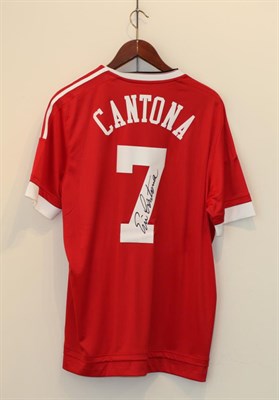Lot 3026 - Eric Cantona Signed Manchester United No.7 Shirt