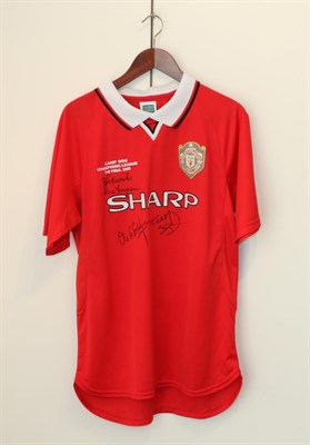 Lot 3036 - Manchester United Signed Camp Nou Champions League Final 1999 Shirt signed by Alex Ferguson,...