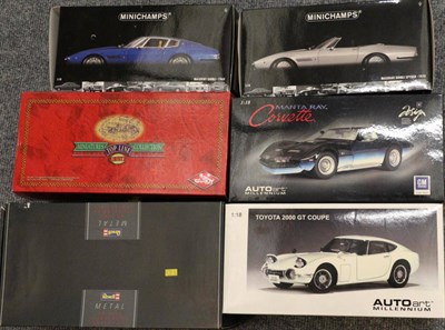 Lot 3329 - 1:18 Scale Diecast Minichamps Maserati Spyder 1970 and Maserati ghibli 1969; Auto Art Toyota 2000GT