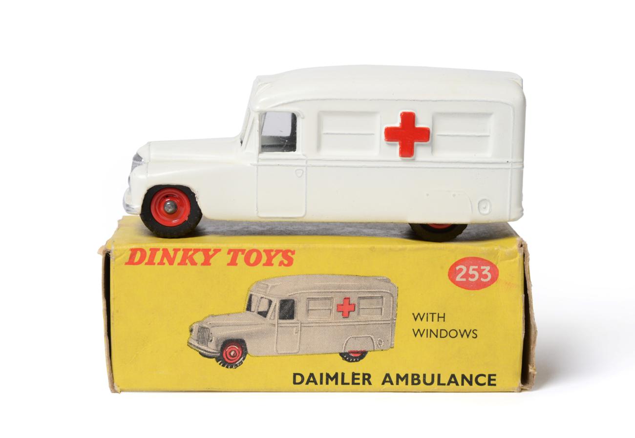 Lot 3356 - Dinky 253 Daimler Ambulance white, with red