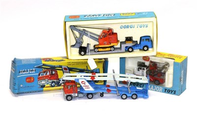 Lot 3384 - Corgi Commercial Vehicles 1138 Ford Car Transporter, Gift Set No.27 Machinery carrier with...