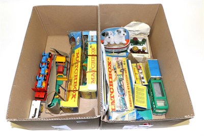 Lot 3400 - Matchbox Kingsize Models K16 Dodge tractor with twin tippers, K17 Low loader with bulldozer...