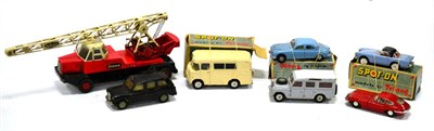 Lot 3404 - Spot-On Various Models 207 Wadham ambulance, Sunbeam Alpine and Jaguar 3.4 (all G-F boxes F,...