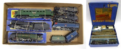 Lot 3249 - Hornby Dublo 3 Rail Locomotives Duchess of Montrose (G-F box F, with unboxed tender) 2-8-0 BR 48158