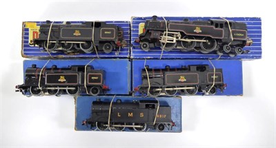 Lot 3260 - Hornby Dublo 3 Rail Tank Locomotives EDL18 2-6-4T BR 80054; EDL17s 2x0-6-2T BR 69567 gloss and...