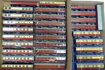 Lot 3266 - Hornby Dublo 3-Rail Coaches including five BR(E) Corridor (boxed) and various unboxed examples:...