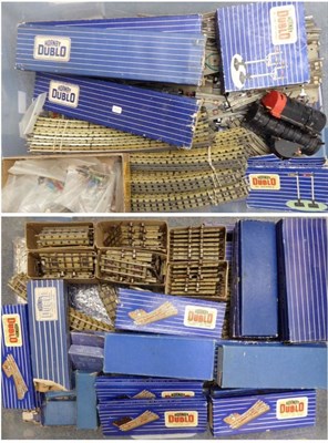 Lot 3276 - Hornby Dublo Track including large radius curves, electrically connectors, a few 1"; sections,...