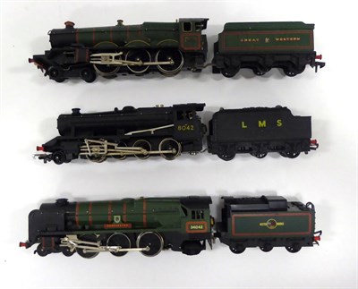 Lot 3286 - Wrenn Two Locomotives Dorchester BR 34042 and 2-8-0 LMS 8042 (both G-E) together with a Hornby...