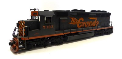 Lot 3354 - KTM Scale Models O Gauge Brass SD45 Diesel Locomotive painted as Rio Grande 5323 by Alfona...