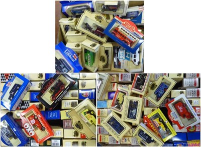 Lot 3400 - Lledo A Collection Of Approximately 135 Assorted Models (all E boxes E)