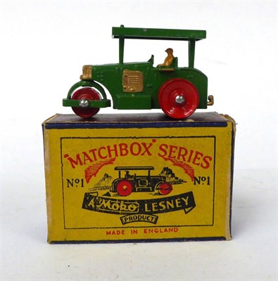 Lot 3453 - Matchbox 1-75 1a Averling Barford Road Roller gold trim with thick braces (E box G)