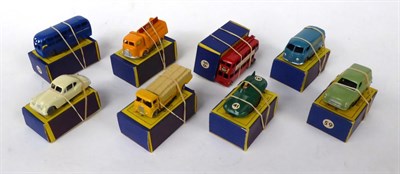 Lot 3454 - Matchbox 1-75's  32 Jaguar XK MW 34 VW van MW 37 Coca Cola lorry MW 41 D type Jaguar MW 51 Portland