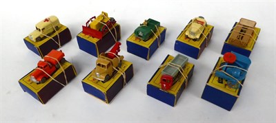 Lot 3460 - Matchbox 1-75's 3 Cement mixed 10 Mechanical horse MW 12 Land Rover MW 13 Breakdown truck MW 14...