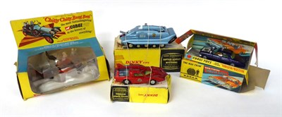 Lot 3470 - TV Related Diecast Dinky 104 Spectrum Pursuit Vehicle, with drop down figure (G-E, in display...