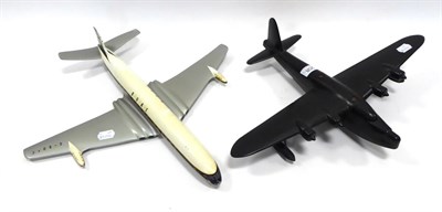 Lot 208 - Westway Models Display Model Of A Comet Airliner in BOAC livery (G, some chipping) together...