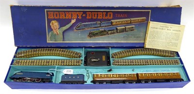 Lot 235 - Hornby Dublo EDP1 Passenger Train Set consisting of pre-war Sir Nigel Gresley LNER 4498...