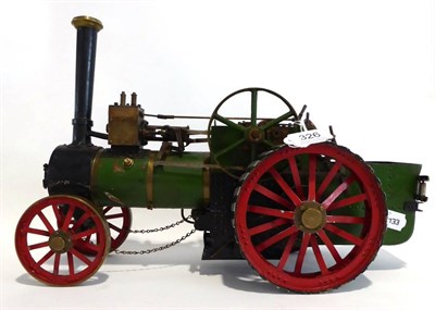 Lot 326 - Live Steam Traction Engine finished in green with brass boiler bands, single cylinder motor...