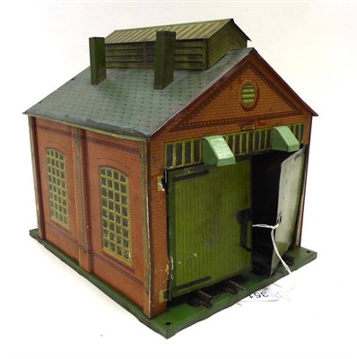 Lot 351 - Hornby O Gauge No.1 Engine Shed (F, some retouching and restoration)