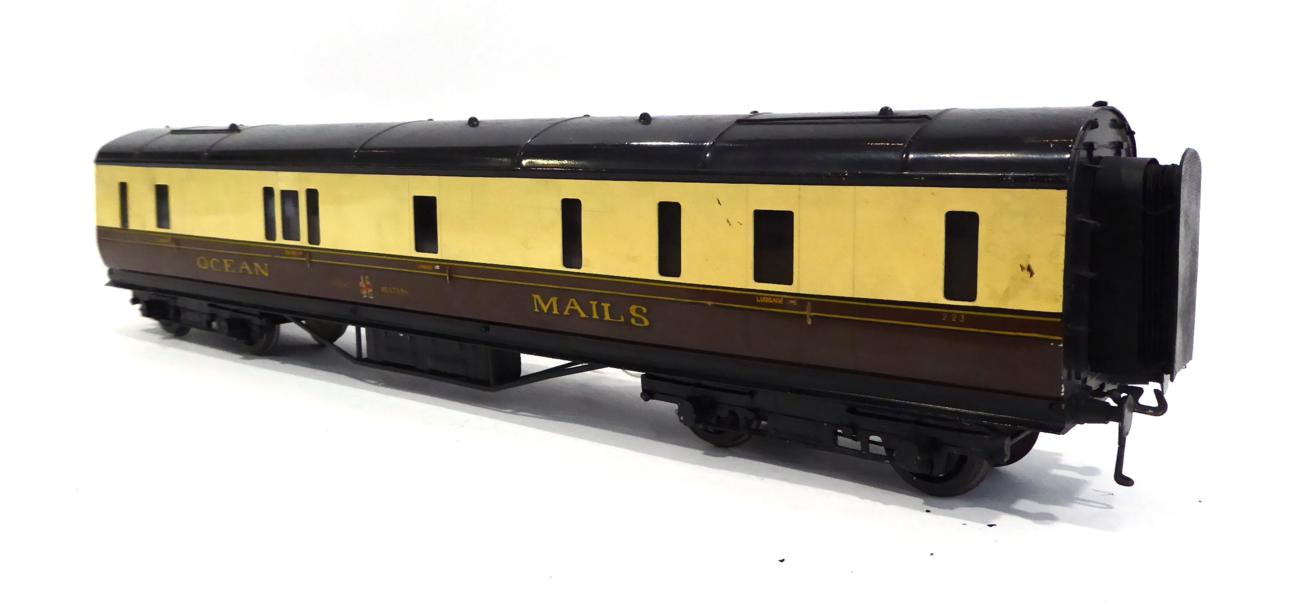 Lot 379 - Exley O Gauge Great Western Ocean Mails Coach 223 (G, some chipping to roof)