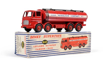 Lot 542 - Dinky 943 Leyland Octopus Esso Tanker (E-G, some minor wear to decals, box G)