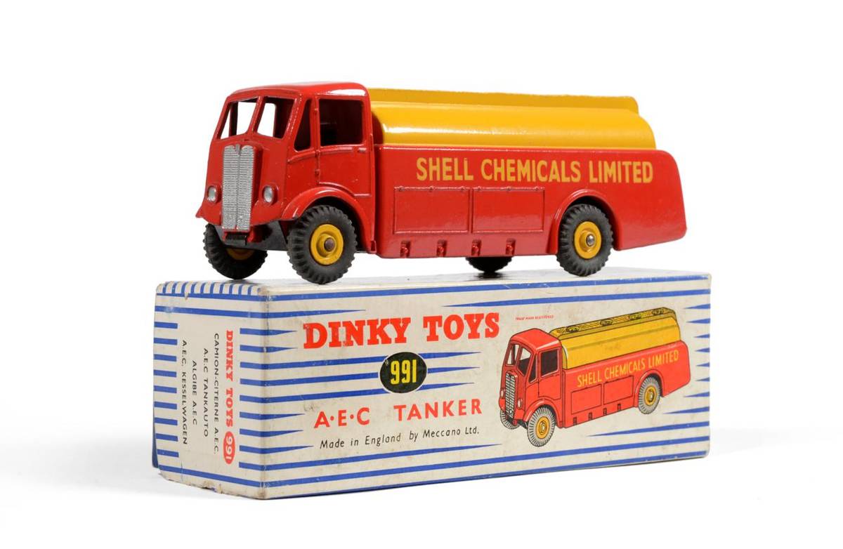 Dinky 991 A.E.C. Tanker 'Shell Chemicals' | Mint Dinky 991 A.E.C. Tanker 'Shell Chemicals' | Mint