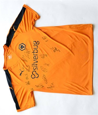 Lot 24 - Signed Football Shirt Wolverhampton Wanderers, Old Gold