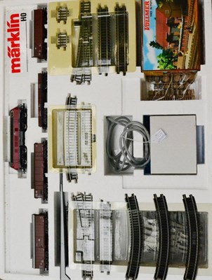 Lot 269 - Marklin HO Gauge 2985 Goods Set consisting of B-B DB 216 025 diesel locomotive, two goods vans,...