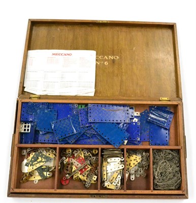 Lot 343 - Meccano (Pre-War) Set No.6 in wooden box with blue/gold parts (parts F box G-F)