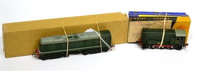 Lot 217 - Hornby Dublo 3-Rail Diesel Locomotives 3231 0-6-0 Shunting (E-G box F, with label over most of lid)