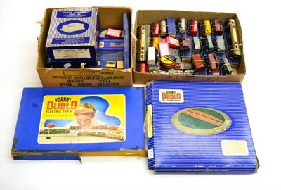 Lot 222 - Hornby Dublo 3-Rail Sir Nigel Gresley LNER 7 Locomotive (G) in set box for EDP20 Bristolian...