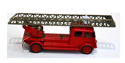 Lot 288 - French/Belgium (?) Fire Engine push along with two piece ladder on turntable 19";, 48cm (G)