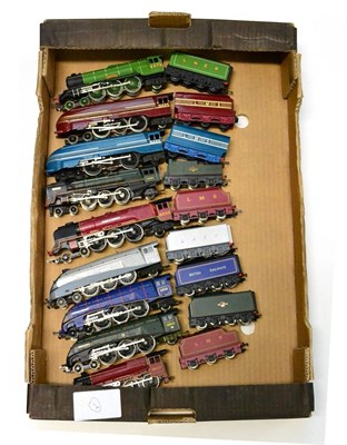 Lot 129 - Hornby Railways OO Gauge Locomotives including Flying Scotsman, two Coronation class (both...