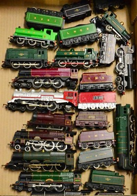 Lot 146 - Various Manufacturers OO Gauge Locomotives including Royal Scots Fusiliers, Princess Elizabeth,...