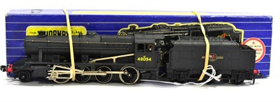 Lot 69 - Hornby Dublo 3-Rail 3224 2-8-0 8F Locomotive BR 48094 (G-E box G, with instructions)