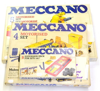 Lot 234 - Meccano Motorised Set 5 (1978) (E box G) Set 4 (G-E box F-G) and Extension Pack S for sets 1 &...