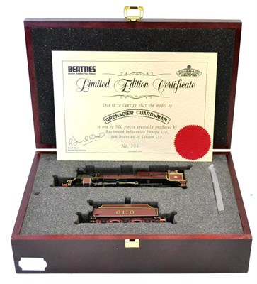 Lot 99 - Bachmann OO Gauge Grenadier Guardsman Display Set in wooden box with certificate numbered...