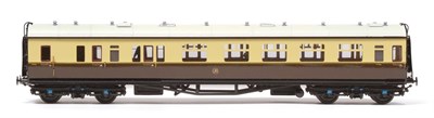 Lot 125 - Lawrence Scale Models OO-Gauge GWR Brake/Composite Corridor Coach 7002 with makers plaque to...