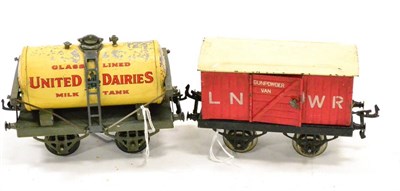 Lot 172 - Hornby Series O-Gauge LNWR Gunpowder Van (G) United Dairy Milk tank wagon, green chassis (F-G,...