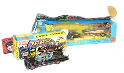 Lot 311 - Corgi Gift Set 3 Batmobile And Batboat with cast towing hook (G-F, Batmobile has lapel badge...