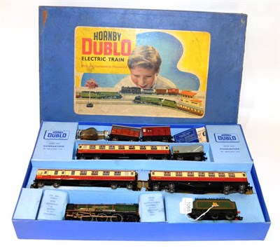 Lot 1065 - Hornby Dublo 3-Rail EDP12  Passenger Train Set consisting of Duchess of Montrose BR 46232,...