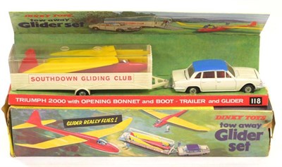 Lot 1198 - Dinky 118 Tow Away Glider Set consisting of  Triumph 2000 with Southdown Gliding Club trailer...