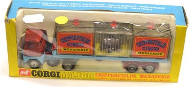 Lot 1221 - Corgi 1139 Chipperfields Menageries Set consisting of  Scammell Handyman Mk3 tractor unit with...