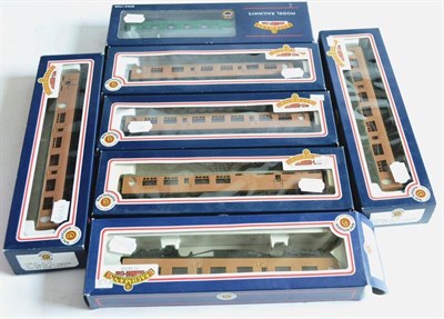 Lot 92 - Bachmann OO Gauge Six LNER Coaches in brown livery (one in incorrect box) and 39262BR(SR)...