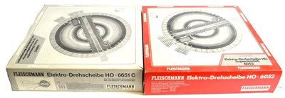 Lot 14 - Fleischmann HO Gauge Two Electric Turntables, 6052 in red box and 6651C in grey box (both E...