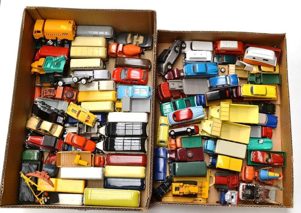 Lot 214 - A Collection of Unboxed Diecast Vehicles,
