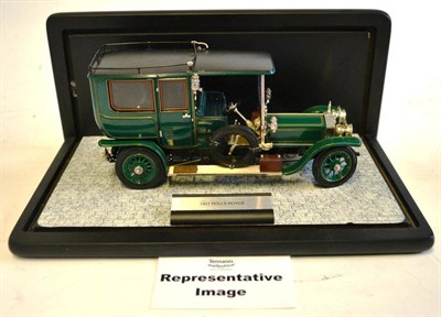 Lot 208 - Nine Boxed Franklin Mint Cars - Jaguar E Type, Model T Truck, Ford Modela, Bentley Arnage, Roll...